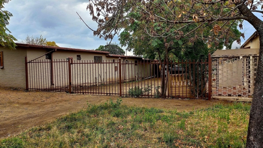 3 Bedroom Property for Sale in Winburg Free State